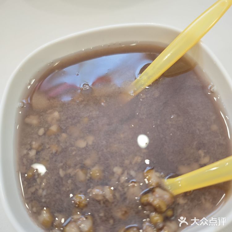 一碗热腾腾的肉燥面