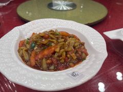 西红柿烧茄丝-东四民芳餐厅(世茂工三店)