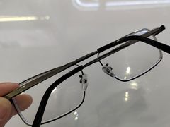 -J-Color眼镜·蔡司·依视路授权店(槐房万达广场店)