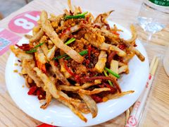 -江城燕子大排档(江汉路步行街店)