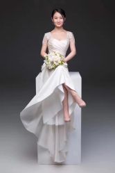 -VV新娘婚纱礼服体验馆