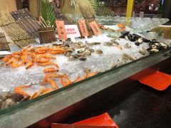 -四海一家自助餐(益田假日广场店)