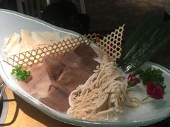 -左庭右院鲜牛肉火锅(南通CBD大有境店)