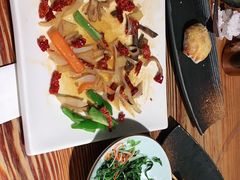 -塔哈尔·新疆盛宴(城西银泰店)