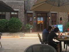 -麦落精酿啤酒餐吧(先农大院店)