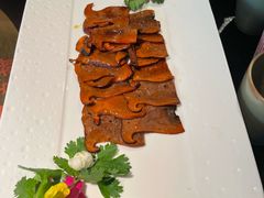 -菌自由丨野生菌火锅特色庭院餐厅(丽江古城店)