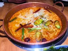 -洱火云南酸菜牛肉火锅(石景山当代商城店)