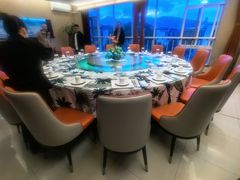 -快乐海鲜酒楼(滇池路店)