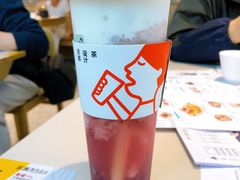 -喜茶(北京华贸购物中心店)