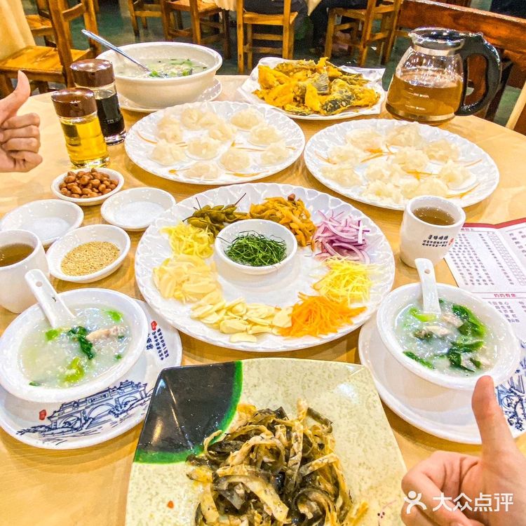 顺德‼️就是要吃人多的小店... 