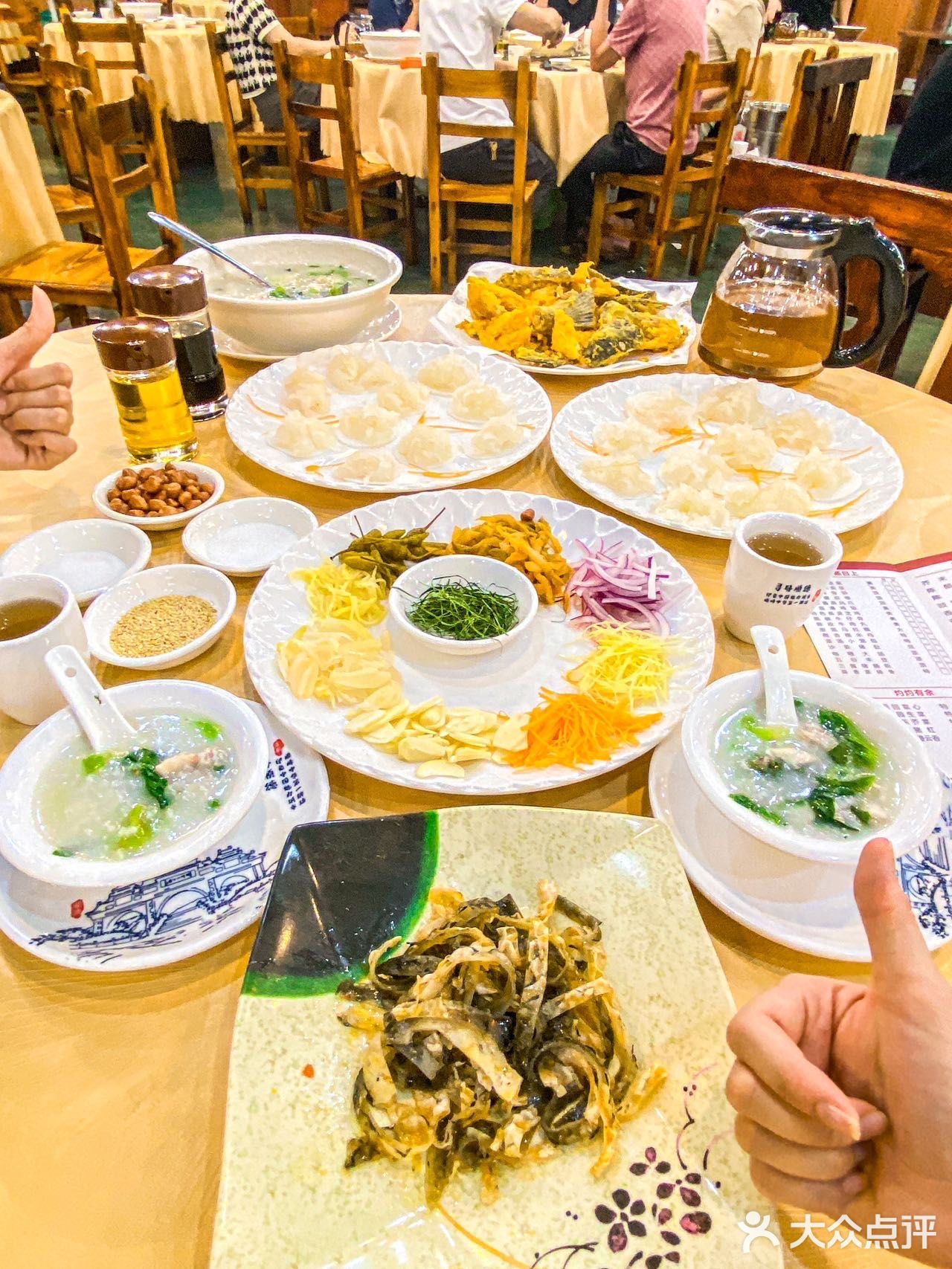 顺德‼️就是要吃人多的小店... 