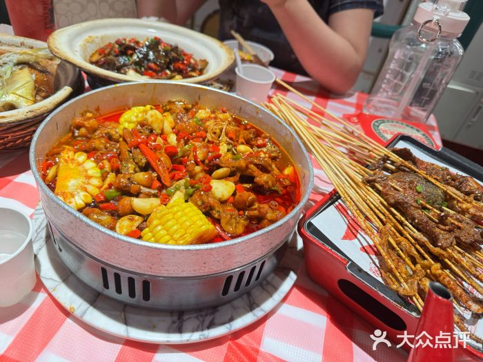 辣小鲜·南昌大排档(船山路店)图片