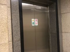 -百联又一城停车场