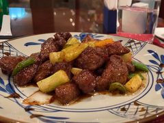 黑椒牛柳粒配米饭-北京饭店诺金-东33餐厅