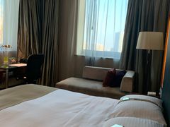 -上海浦东假日酒店