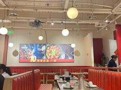 -鸡遇虾煲干锅火锅(小寨金莎店)