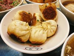 生煎馒头-毛华美食(清扬路店)