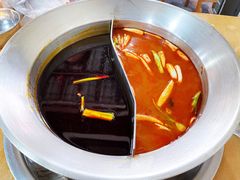 鸳鸯锅底-牛华八婆麻辣烫(起源店)