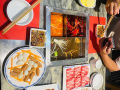 -月满大江经典成都火锅(麻城店)