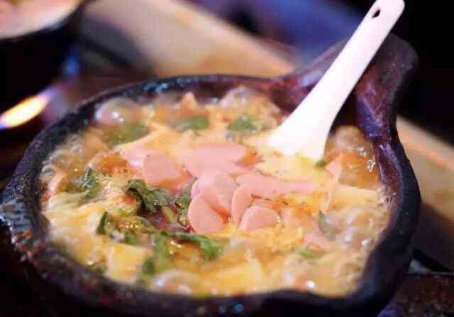 艾老六酸清汤火锅店(瑞金北路店)-"特别喜欢吃酸辣烫～这家店我有印象