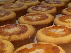 现烤芋泥蛋黄酥-鲍师傅糕点(国金街店)