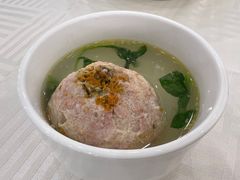 蟹粉狮子头-怡园饭店-餐厅(四望亭店)
