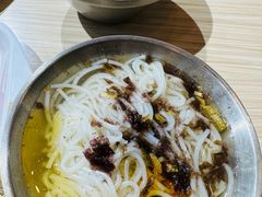 -柳螺锅螺蛳粉(月亮街店)