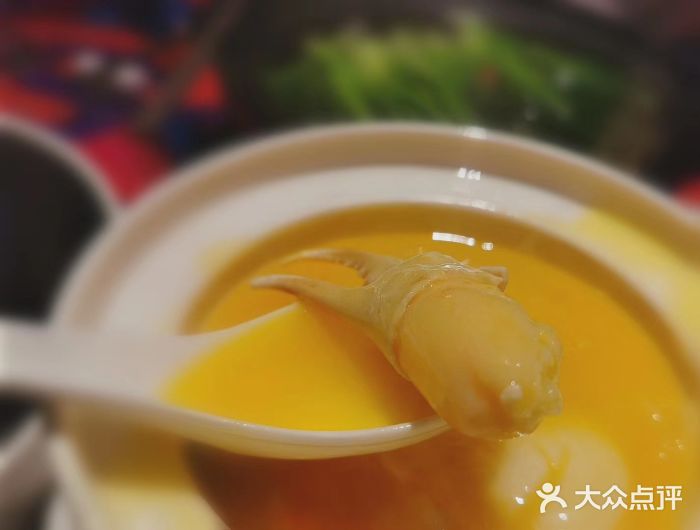 上海滩餐厅(BFC外滩金融中心店)海鲜浓汤黄坛子图片