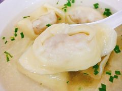 虾仁鲜肉馄饨-潘国仙耳光馄饨(黄家阙路店)