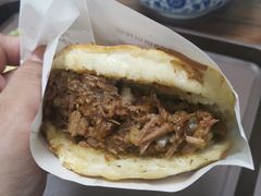 牛肉烧饼（多肉）-穆得·老周家牛肉烧饼(普利街店)