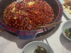 -何师傅美蛙鱼头(汉街店)