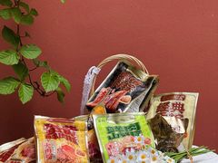 -昆明冠生园·鲜花饼·面包蛋糕(老街店)