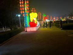 -汇泉广场
