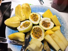 -椰子湾·海南火锅·糟粕醋·椰子鸡(正大广场店)