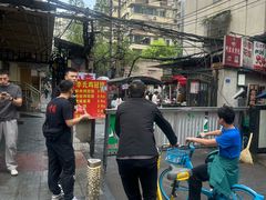 -阿宝生煎包(万松园总店)