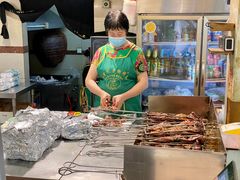 -老黄记手撕烤兔(玉林街店)