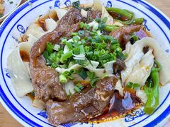 -喻味豌杂牛筋面(融创滨江壹号观麓台店)