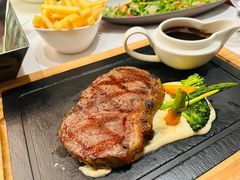 -龙虾酒吧扒房(宁波香格里拉店)