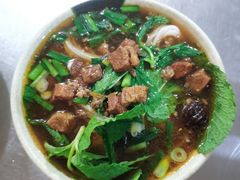 -余庆小吃(小吃一条街店)