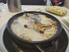 -九寨沟特色牦牛肉汤锅