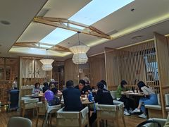大堂-上关雪東北菜(中房金谊店)