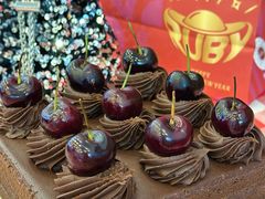 -红宝石·鲜奶小方·海派西点房(南丹店)