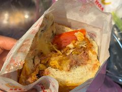 -Bánh Mì Huynh Hoa
