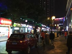 -好吃街美食城(八一广场店)