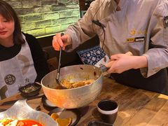 -湊湊火锅·茶憩(杭州湖滨银泰in77店)
