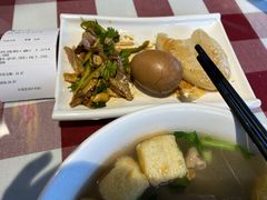 传统鸭血粉丝-苓记南京鸭血粉丝.皮肚面(县东巷店)