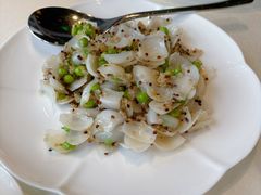 鸡油藜麦蒸九年百合-皇朝会.经典传统粤菜(外滩店)