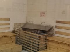 -仁爱团泊湖温泉中心