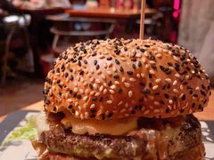 -FAT COW(虹梅路店)