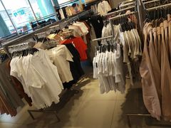 -H&M(鹏欣水游城店)